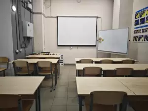 Фотография Фара 3